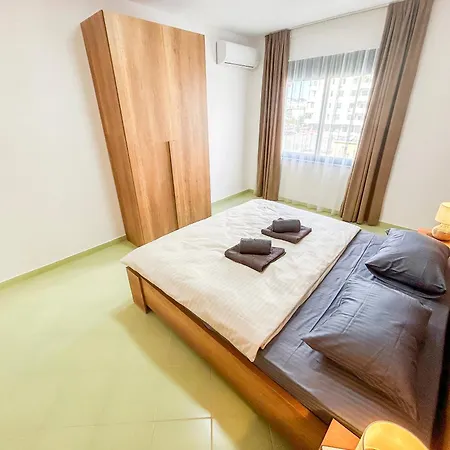 1 Bedroom 906 Appartamento