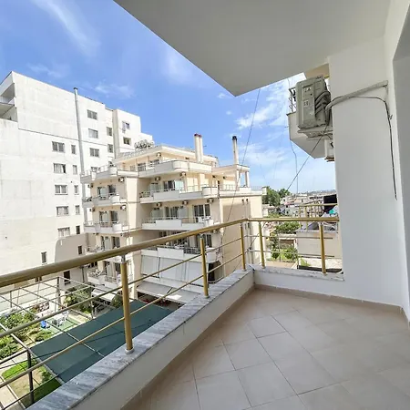 1 Bedroom 906 Durrës